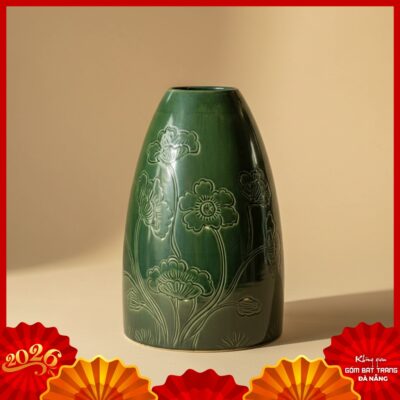 Bình hoa dáng chuông gốm Bát Tràng