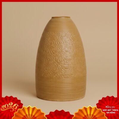 Bình hoa dáng chuông gốm Bát Tràng