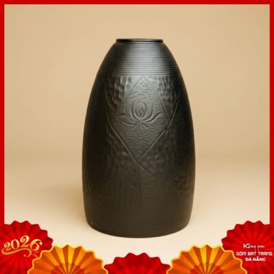 Bình hoa dáng chuông gốm Bát Tràng