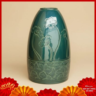 Bình hoa dáng chuông gốm Bát Tràng