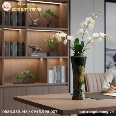 Góc làm việc tinh tế trong một văn phòng cao cấ...