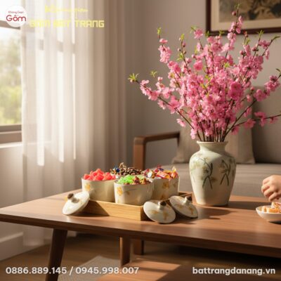 cận cảnh Bộ 4 hũ mứt Tết hoa mai Bát Tràng, nắp...