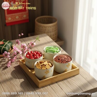 Góc nhìn từ trên xuống (overhead shot) bộ 4 hũ ...