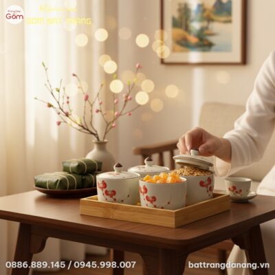 Khay mứt Tết Bát Tràng men trắng đào đỏ đựng mứ...