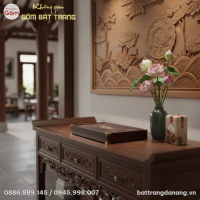 Khay trà gỗ rồng vàng được đặt trang trọng trên...