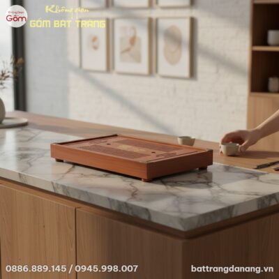 cận cản Khay trà gỗ Rồng vàng sang trọng đặt tr...