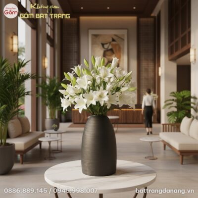 Trong sảnh khách sạn boutique phong cách Việt N...