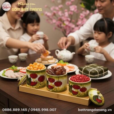 cận cảnh set 3 hũ mứt gốm sứ Bát Tràng họa tiết...