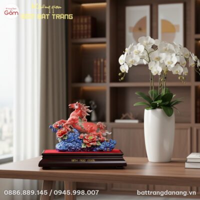 cận cảnh Tượng Ngựa Bính Ngọ 2026 lấp lánh trên...