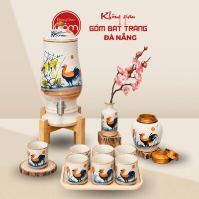 Bộ bình gốm đựng nước dáng ly men kem vẽ tay gà trống vinh hoa BTĐN-BBN03